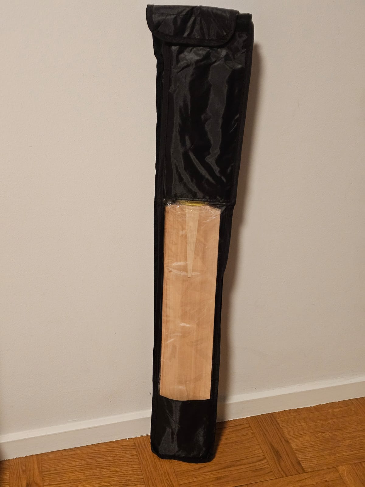 English Willow Cricket Bat – Clean Grain, Full Profile
